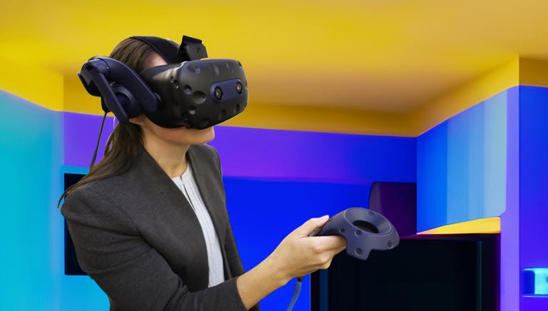 Virtual Reality Headset